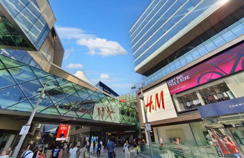 Luxury 2 Bedroom Apartment near Stratford Station for Corporate and Group Stays - Foto 59