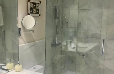 MI CAPRICHO, Beachfront, Grownfloor, Private Garden & Terrace - Photo 18