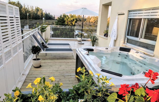 Al Sfat HaBanias - Photo 1