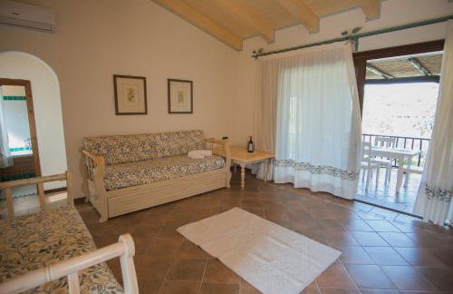Beautiful Il Giardino degli Oleandri one bedroom Premium sleeps 4 - Foto 13