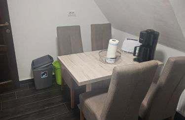 Schöne Vollausgestattete Monteurs- Gästewohnung in der Gartenstadt Leuna und nähe Geiseltalsee für 4 Personen 2409 - Foto 9