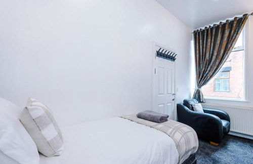 4BDR House By Eason Stays Short Lets Chorley - Foto 20