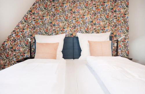 House of Blooms - Photo 106