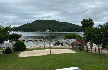 House# 50 Home Away Home (No pets) - Photo 12