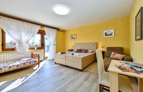 2 Bedroom Stunning Home In Gudovac - Foto 6