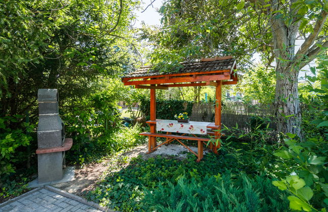 2 bedroom House in Balatonszárszó with garden and terrace - Photo 4