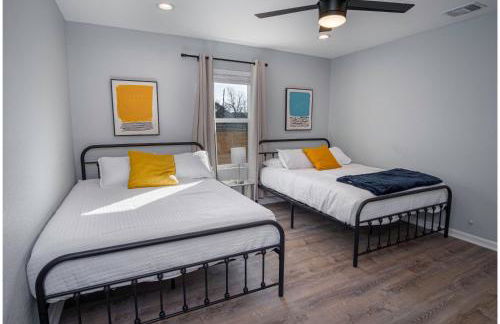 Adorable 4BR 2BA Close to Riverwalk and Downtown - Foto 34