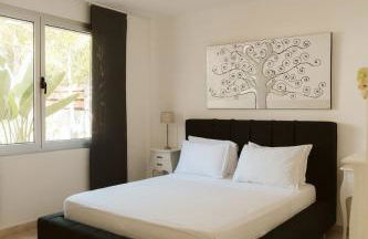 Villa Helene Tauro, Heated Pool, Wi-Fi, BBQ - Photo 59