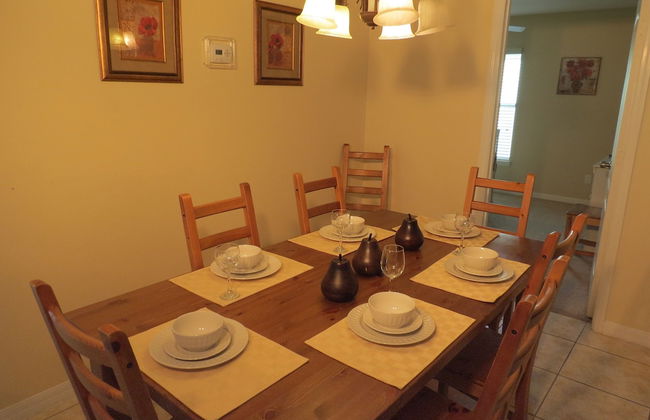 SVV Pool Homes Davenport - Photo 8