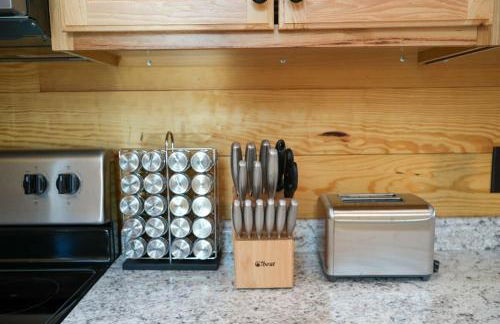 Unique Cabin Sauna Hot Tub FirePit Games - Foto 37