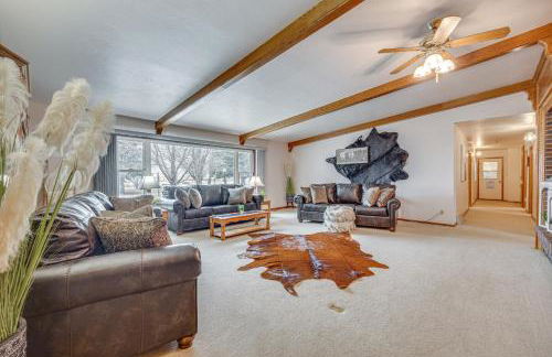 Stunning Calhan Home with Indoor Pool! - Foto 4