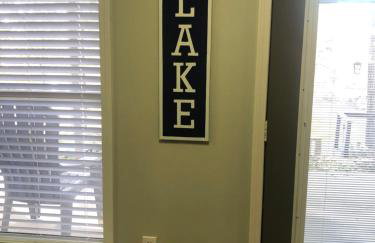 Gathering Place Big, with Dock, Fiber, and Tankless WH - Foto 32