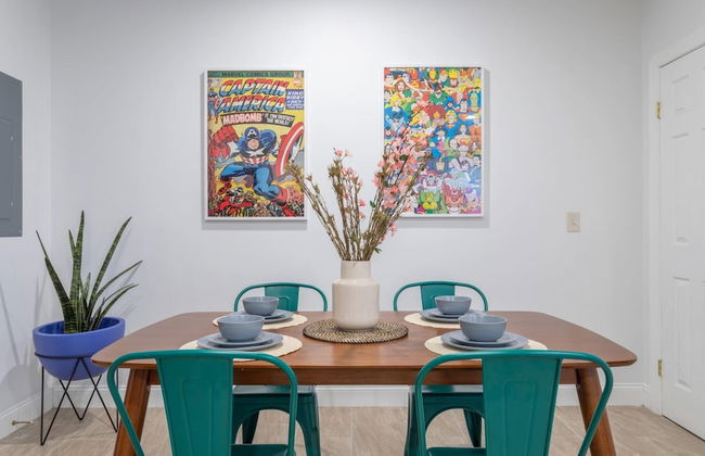 Cherry Suites 2BR Apt w W D Arcade Machine - Foto 2