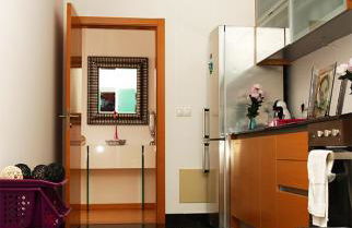 Sunny Little Sister Apartment - 7 min walking from the beach and at 7 min driving from the Airport - Foto 11