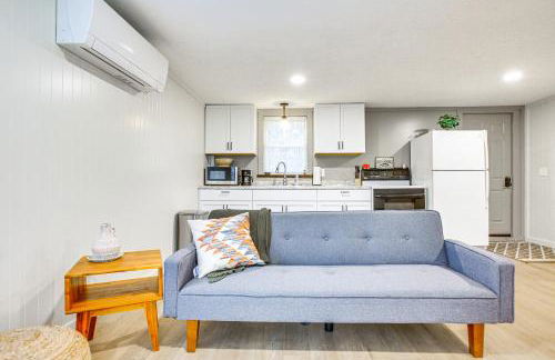 Updated Wellston Cabin, Walk to Lake Beach and Dock! - Foto 5