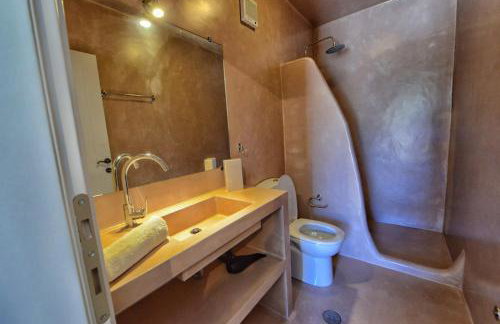 The Cassius Hill House - Photo 23