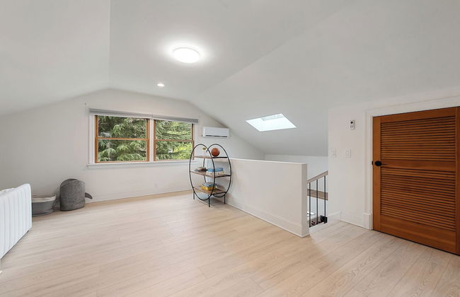 Joyful Kirkland Home, Near Beach, Hot Tub & AC - Photo 10