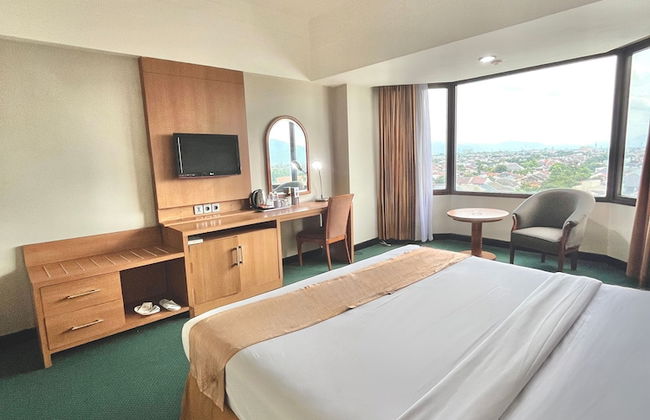 Horison Ultima Bandung - Foto 16