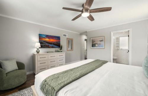 La Jolla Hilltop Haven with Ocean Views and Spa - Foto 41