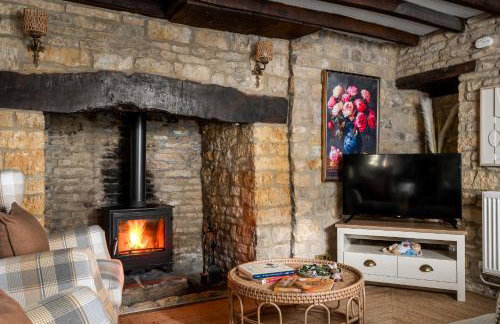 Bourton on the Water Country Chic Authentic Cottage - Photo 5