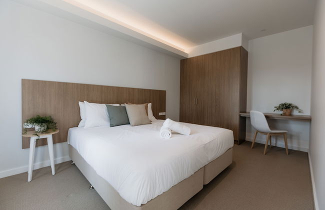 Beach & Bay Stay - Photo 3