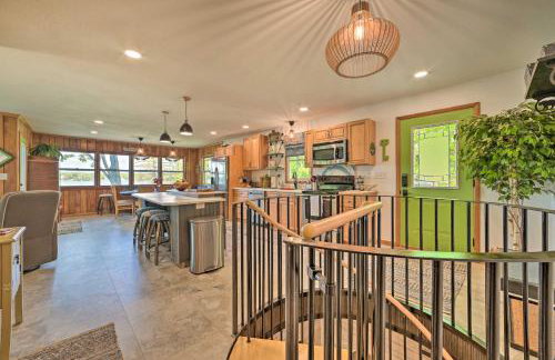 Northern Nights Beachfront Cottage in Kalkaska - Foto 9