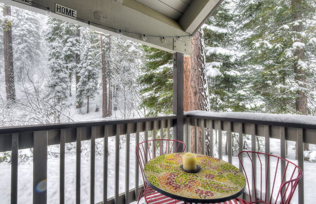 Granlibakken Retreat Near Tahoe Beach! - Photo 34