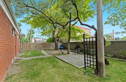 Big Fenced Backyard Sleeps 8 - Foto 7