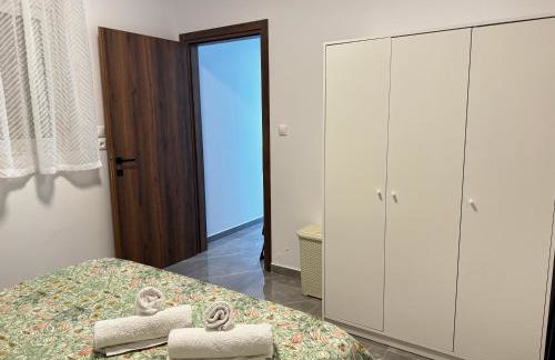 CARISSA SUITES a - Photo 3