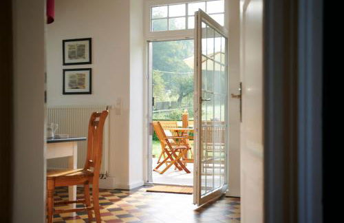 Charmantes Forsthaus beim Sorpesee - Foto 1