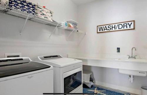 Luxurious Modern Townhouse right across beach!! Table Tennis - Foto 19