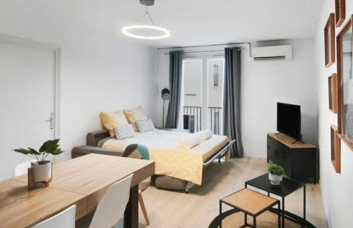 T3 Moderne, spacieux & climatisé - Parking Privé - Foto 28