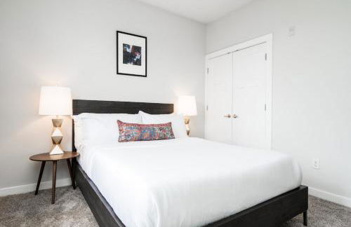 CozySuites Music Row Elegant 1BR w free parking 15 - Foto 20