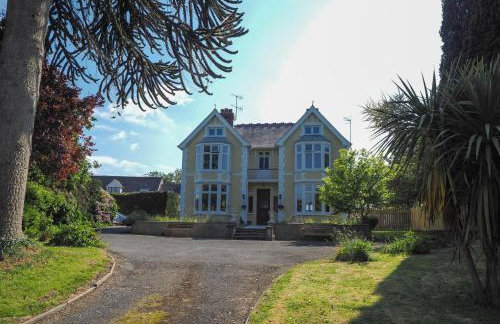 The Coach House Newcastle Emlyn - Photo 12