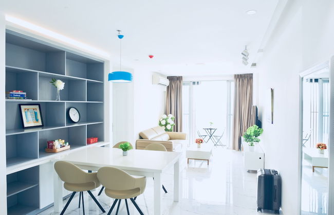 La Rose Great view 14th 2 Br. Apartment - Photo 7