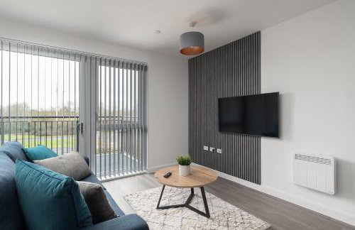 31 Grand Court - Lovely Home Near Canal, Park, & Central MK - Photo 22