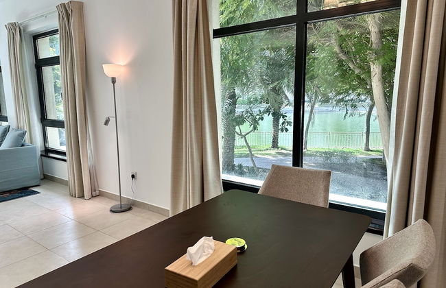 Lux BnB Travo Tower I Private Garden I Lake View - Photo 12