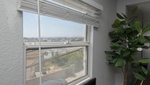 Lovely 2bedroom condo with free parking on premise - Foto 5