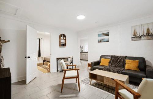 Clubhouse Cozy fast Wi-fi 6 min from Downtown - Foto 14