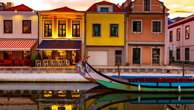 Moliceiro Boat Cruise in Aveiro