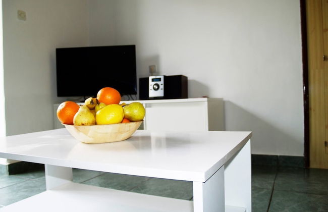 Step Away From The Beach 1-bedroom Apartment Lolov - Photo 13