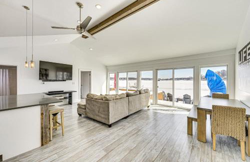 Lakefront Home with Boat Dock in Benton Harbor! - Foto 4