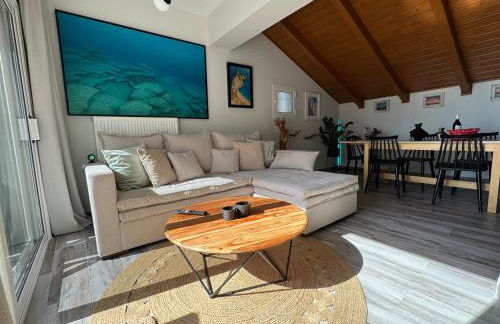 Arty Loft with Sea & City Views - Foto 1