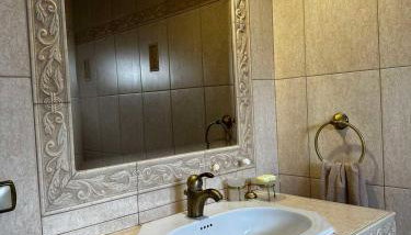 Ariadnishouse - Photo 3