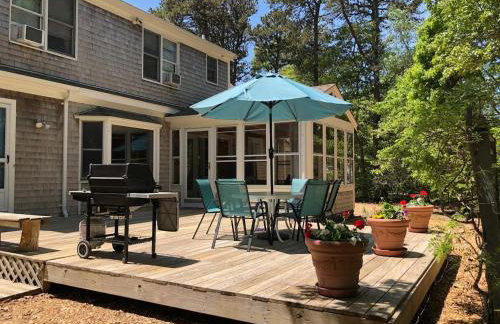 Lovely House 5 Min to Beach with Deck Grill and Garage - Foto 5