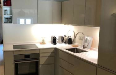 Douceur Uzétienne Appartement de Caractère Climatisé - Foto 16