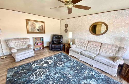 Roomy Midtown Home-Large and Central to Everything - Foto 7