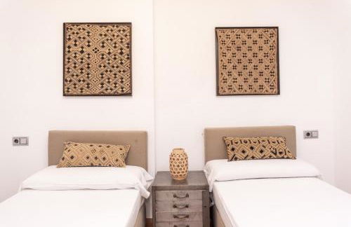 Valencia Luxury - Boutique Center - Photo 18