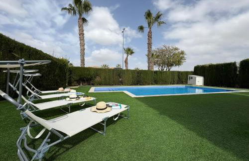 Villa Sofía - 2 bedroom villa with private pool and garden - Foto 28