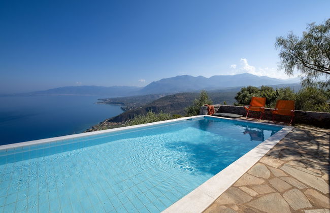 Searocks Exclusive Villas Resort - Photo 74